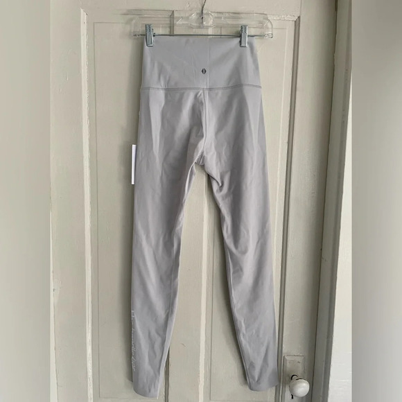 NEW! Tavi Noir Light Gray High Waisted Silky Soft Leggings The Handle Bar - Picture 3 of 8